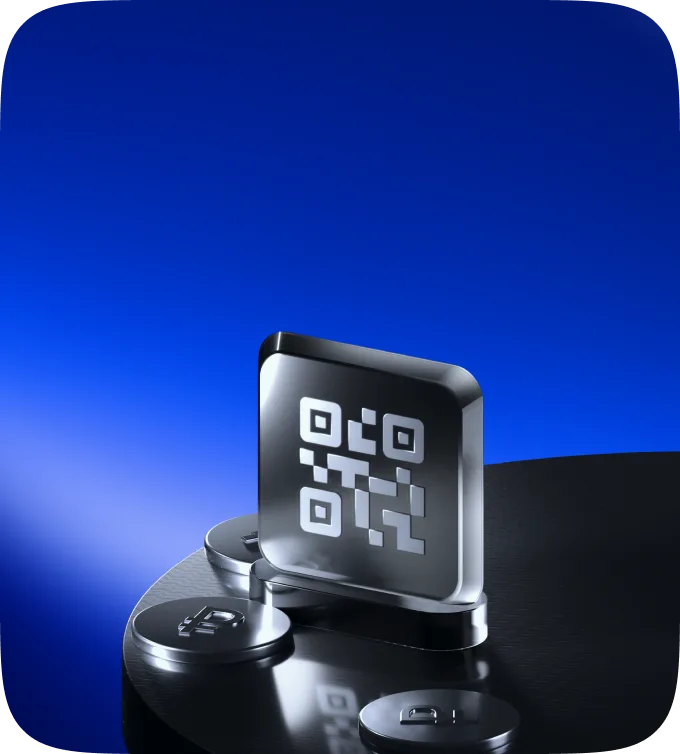 Стеклянная пластина с QR-кодом на подставке